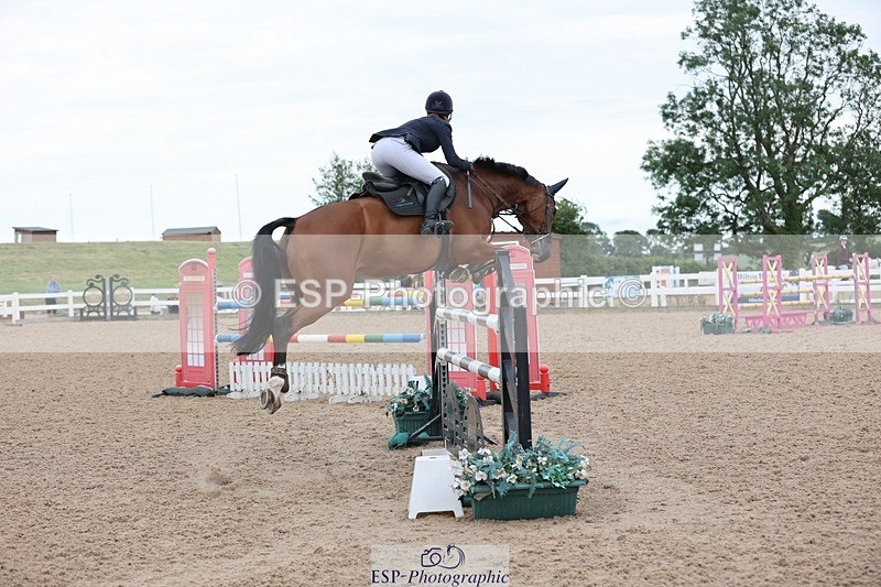 250625-155100-01546 - Cls 6 Foxhunter and 1.20m Open