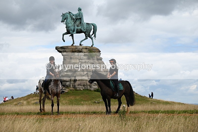 DSC_7166 - Time at Statue 12:45 to 13:15