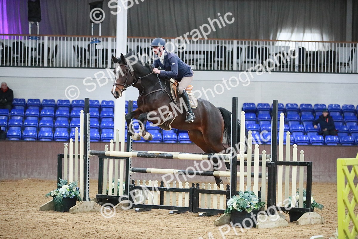 SBM_001196 - Class 4 - Senior Newcomers - 1.10m Open