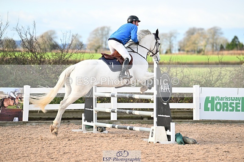 241208-133815-01821 - Cls 21 Newcomers and 1.10m Open