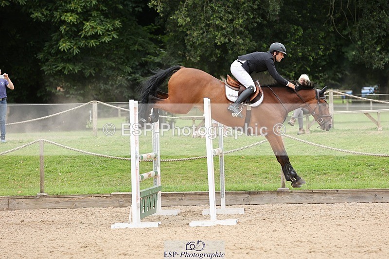 240817-142314-01868 - 05A Snr Newc