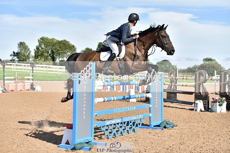 230811A-165802-07076 - Cls 25Nat 1.40m Open