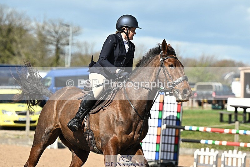 250416-153001-01766 - Cls 6 Foxhunter and 1.20m