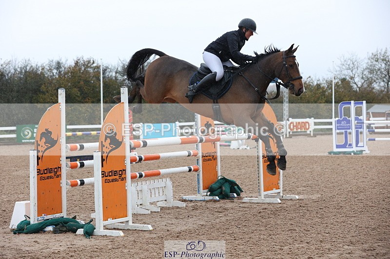 231112A-132720-04476 - Cls 20 Newcomers & 1.10m Open