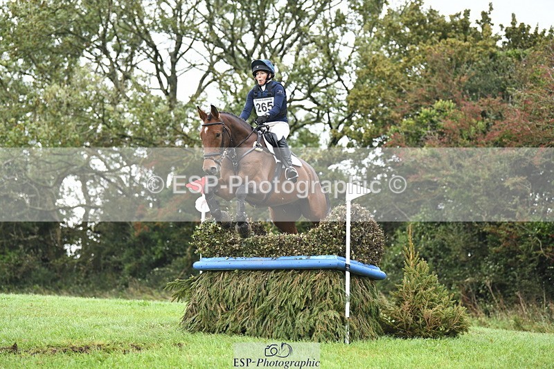 230924A-120518-05353 - 100 XC 12.00 to 13.00