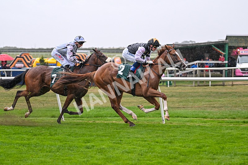270825-Race 1-The Lost Sock-4488 - Race 1