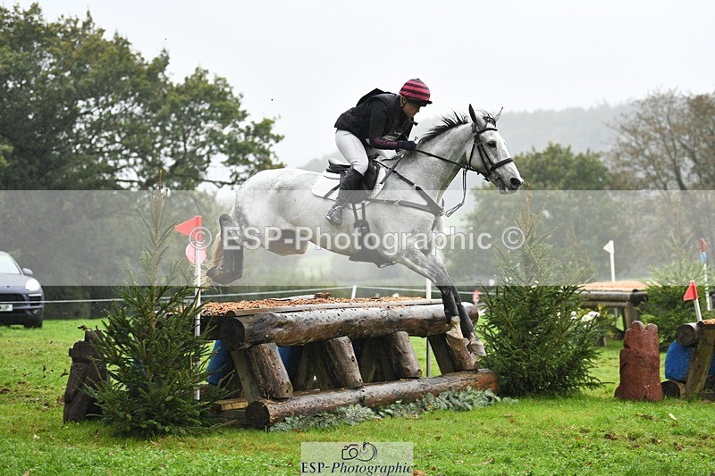 231021-102854-14163 - 630-ST.TROPEZ-Lizzie.Luxton-SC+XC