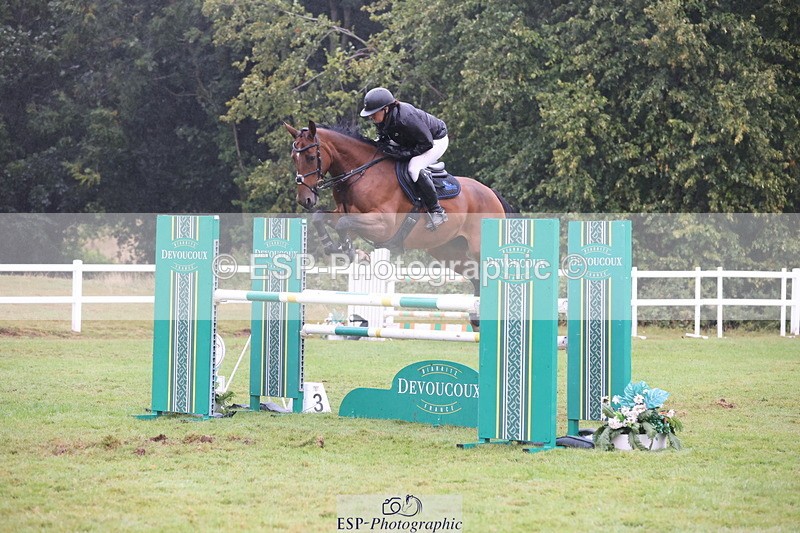 250830A-165056-07643 - Cls 17 Snr Foxhunter