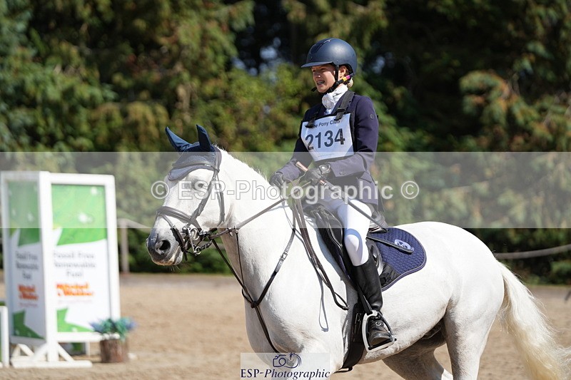 250824A-145822-38509 - 2134-Amelie.Perceval-Tulira.Oldtown