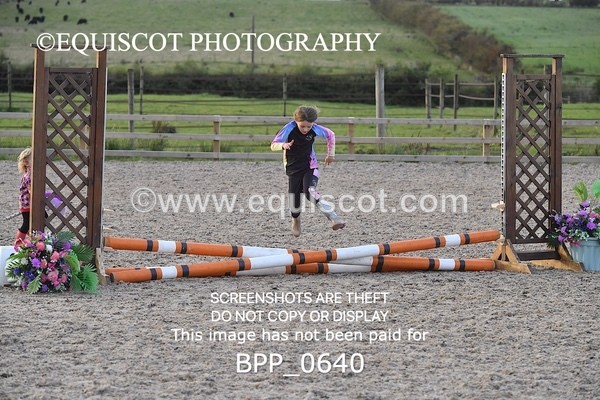 BPP_0640 - HOBBY HORSE SHOWJUMPING CLASSES