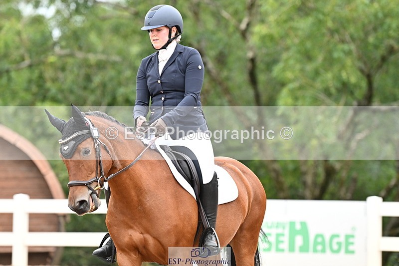 240817A-151342-10031 - 126-Emma.Chamberlain-Fleethouse.Lady.Kate