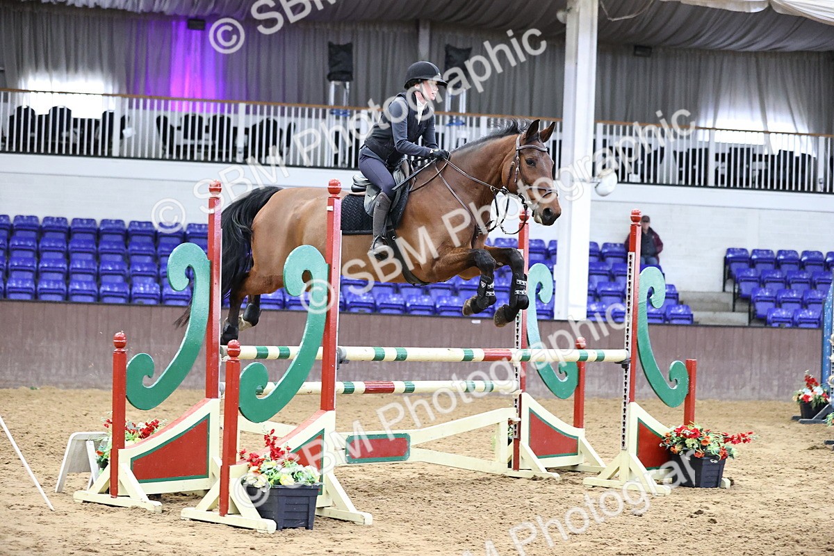 SBM_001789 - Class 4 - Senior Newcomers - 1.10m Open