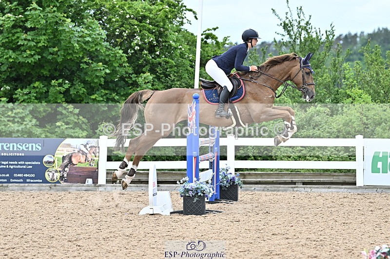 240523A-125516-01833 - Cls 4 Snr 1.20m Open