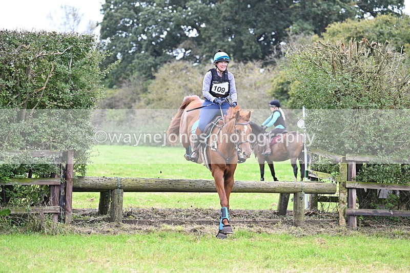 WJ7_0909 - Time at Photographer 12:22 to 12:35