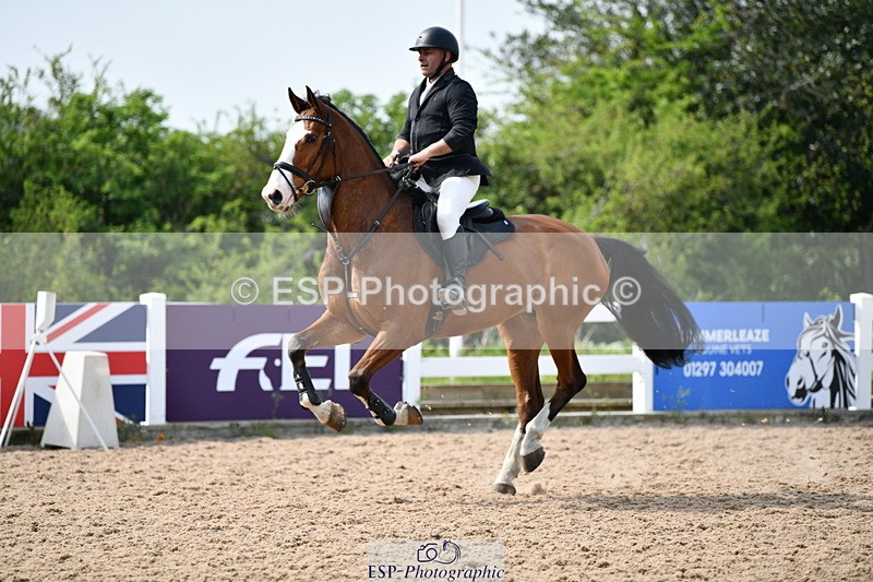 240511A-154852-14202 - Cls 25 British Novice and 90cm Open