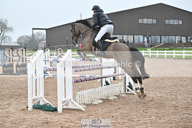 240225A-131021-05399 - Cls 21 Newcomers and 1.10m Open