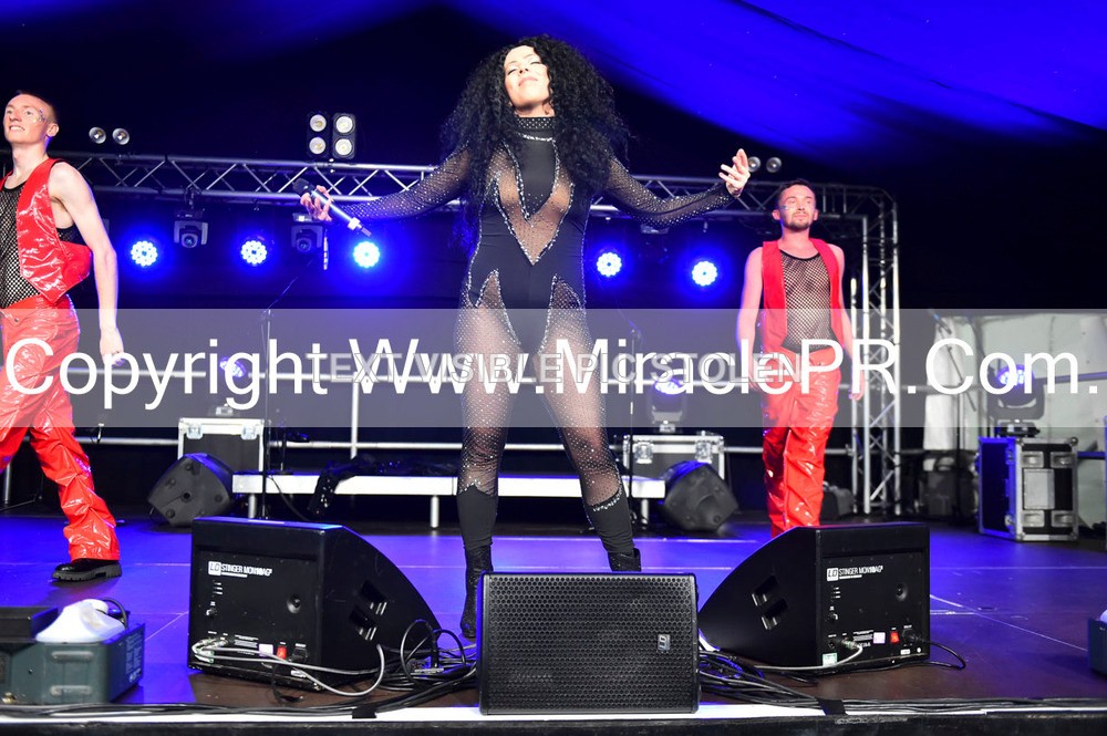 SH4_6715 - The Cher Experience