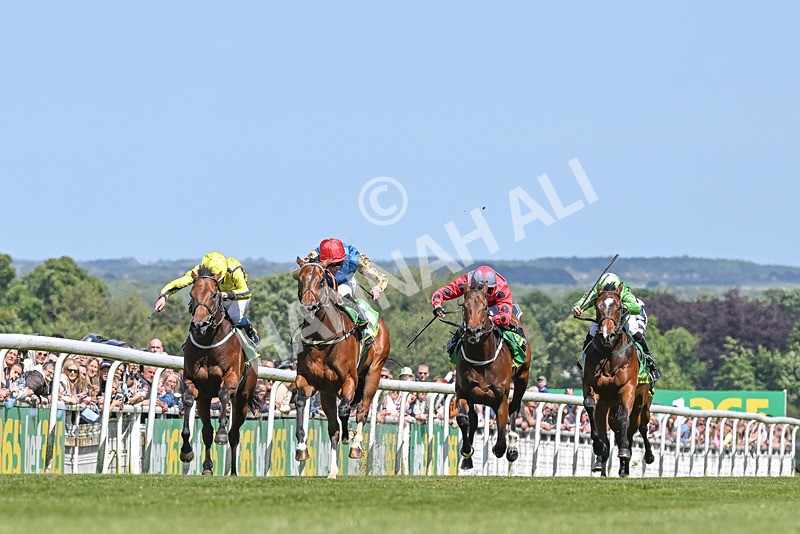 080624-Race 3-Shareholder-7285 - Race 3