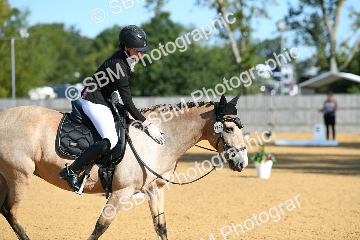SBM_17898 - D4 - Small Tour Championship - Intro B