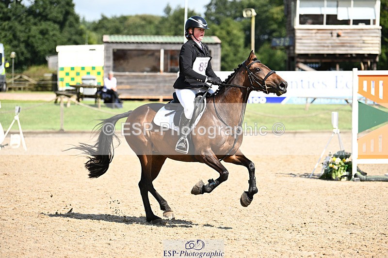 240824X-112456-25223 - 70cm Round 2 10.30 to 12.10