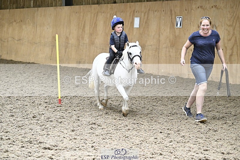 240728B-143021-00587 - Theo and Gemma's Groups Indoor