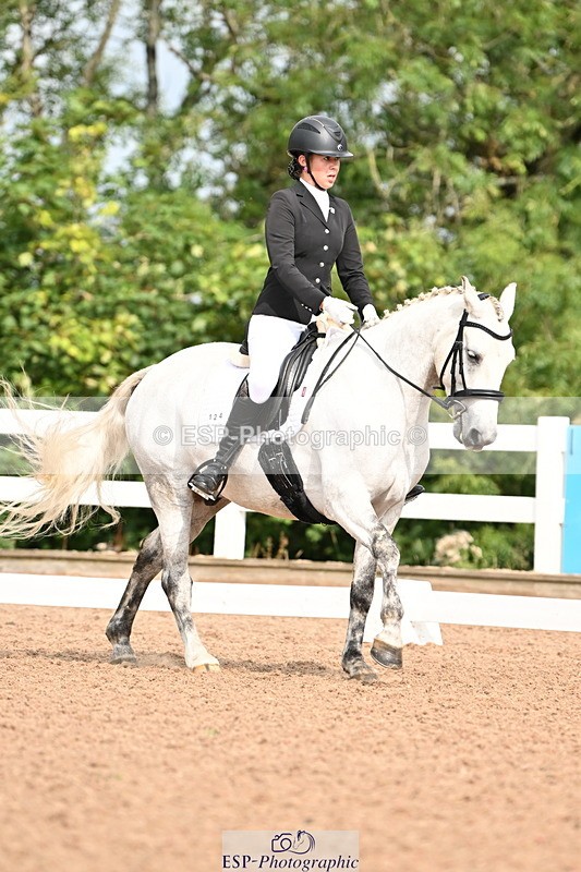 240817A-102654-07182 - 124-Scarlett.Jones-My.Perfect.Paddy