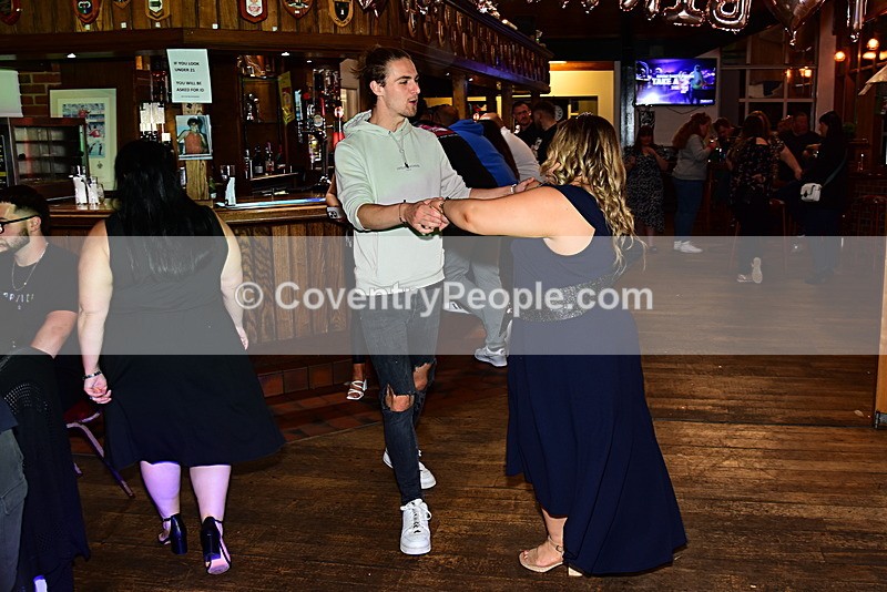 COU-625 - Courtney's 21st