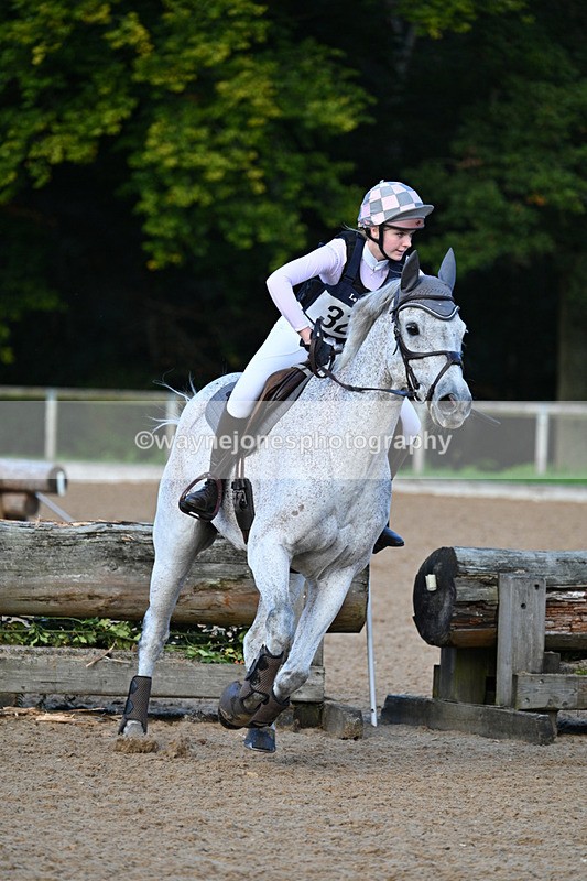 WJ7_6225 - Time 16:55 to 17:11