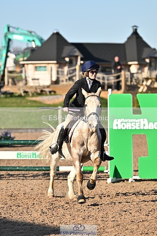 250401-175941-00515 - 80cm Classes