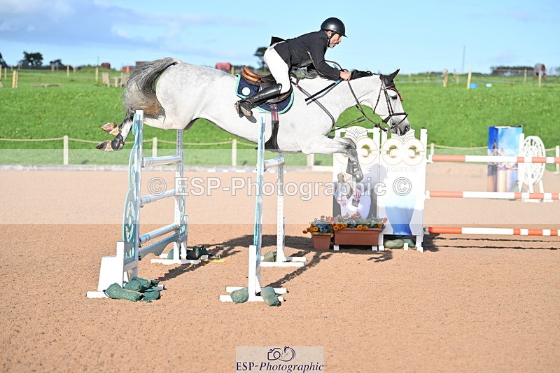 231014A-182143-06485 - Cls 21 National 1.30 & 1.40m Open