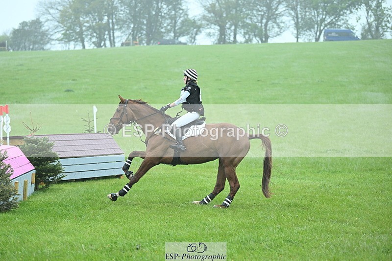 250418-104526-01254 - 104-Harriet.Blair-SHE'S.CUTE-KIRIAL