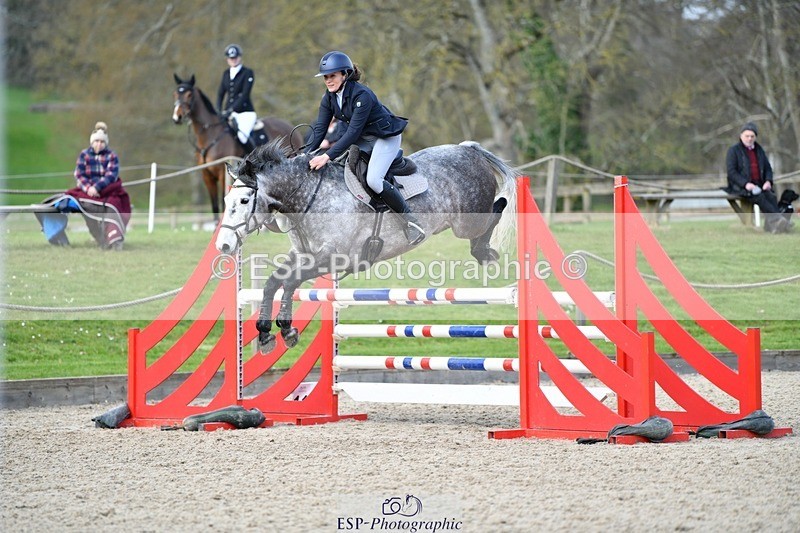 240324-122246-02534 - Cls 9 Snr 1.05m Open