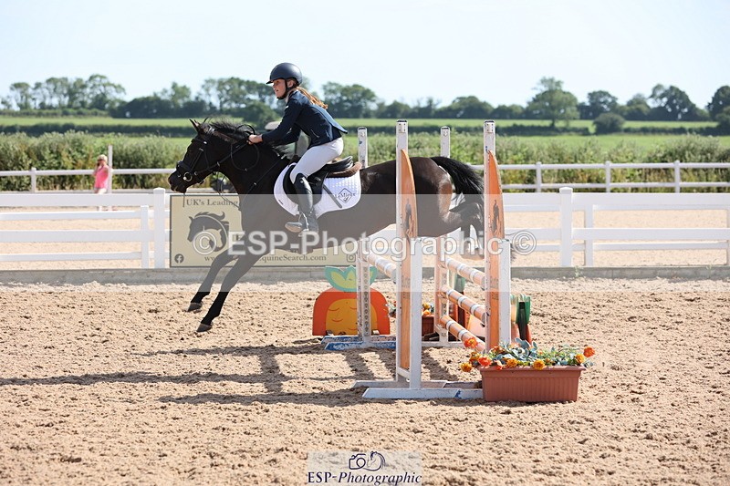 240629A-165629-08203 - Cls 13 Stepping Stones 128cm + 138cm