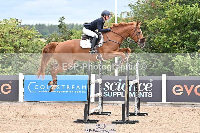 250820B-132644-00779 - Cls 4 Newcomers and 1.10m Open