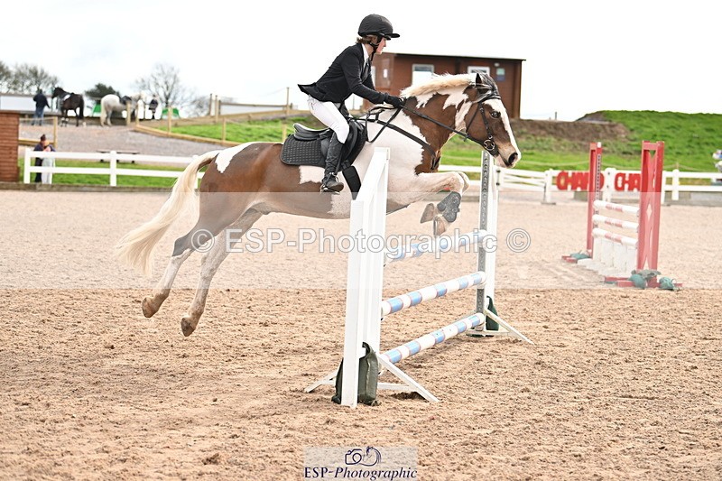 240310A-112806-02326 - Cls 4 Pony Discovery and 90cm Open