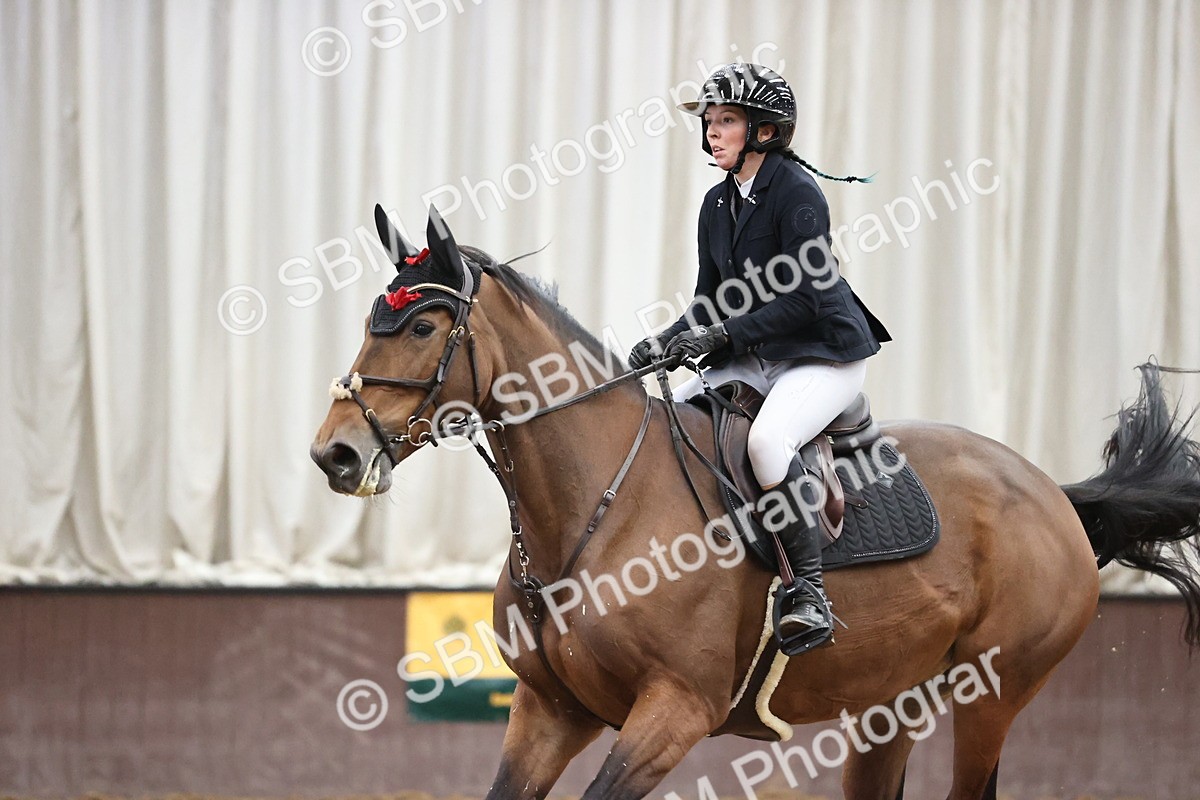 SBM_003415 - Class 11 - Senior Newcomers 1.10m