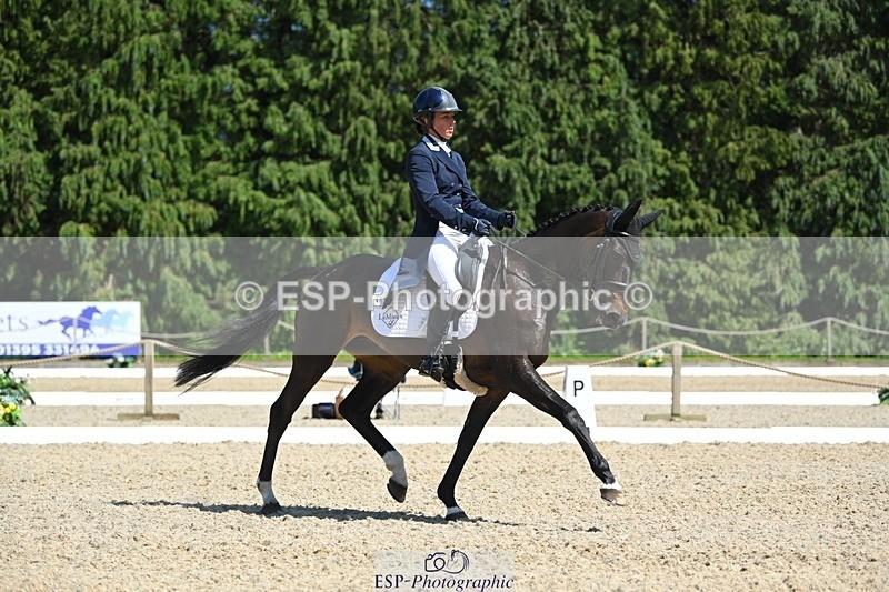 230526-144806-07012 - 485-OPPOSITION_HERALDIK_GIRL-Kirsty_Chabert-DR