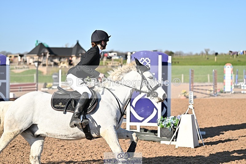 250401-172055-00374 - 70cm classes