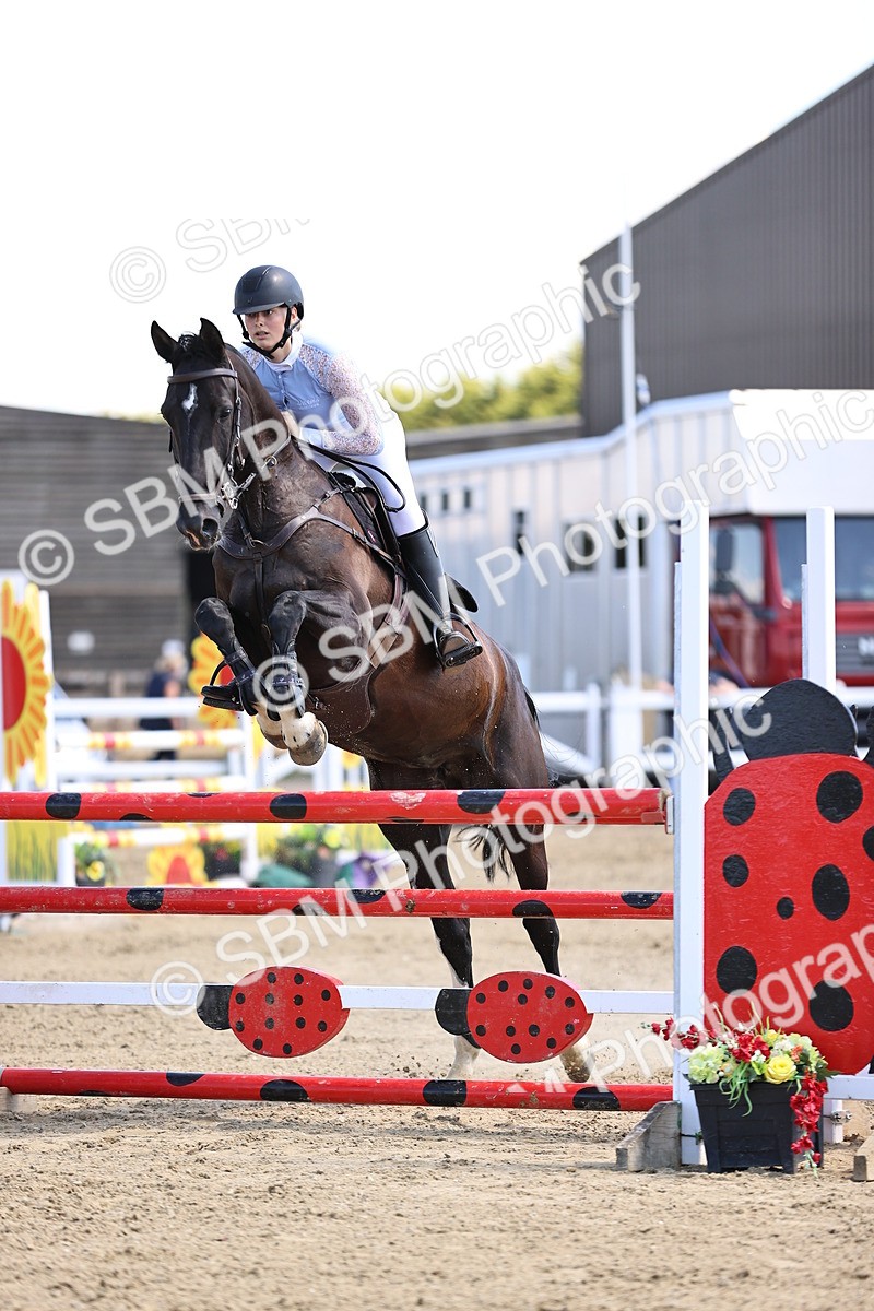 SBM_014944 - Class 15 - Senior Newcomers - 1.10m Open