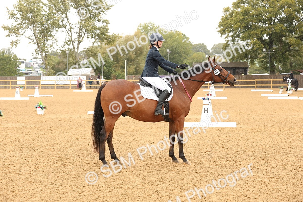 SBM_44117 - D6 - Small Tour Championship Intro 4