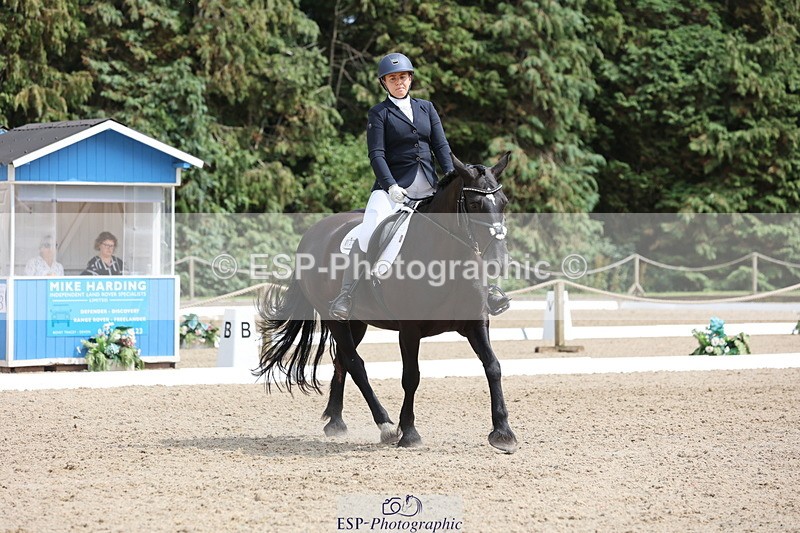 250718A-150805-02385 - 130-Nicole.Kerrison-Tallulah.Star