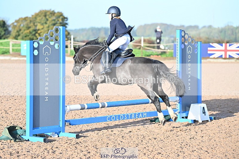 231028A-093351-00128 - Cls 12+13 Club 60cm