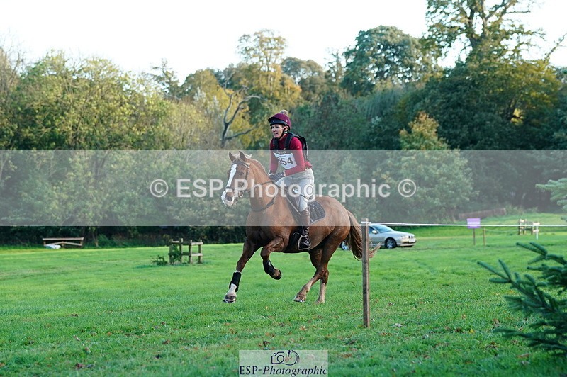 251025A-164538-22059 - H-654-Philippa.Skelton