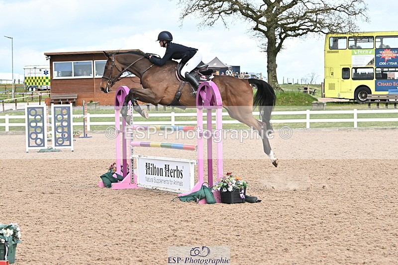 240418A-150306-03903 - Cls 17, 1 Star Silver Tour 1.20m