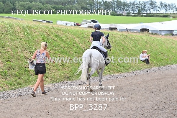 BPP_3287 - CANDIDS