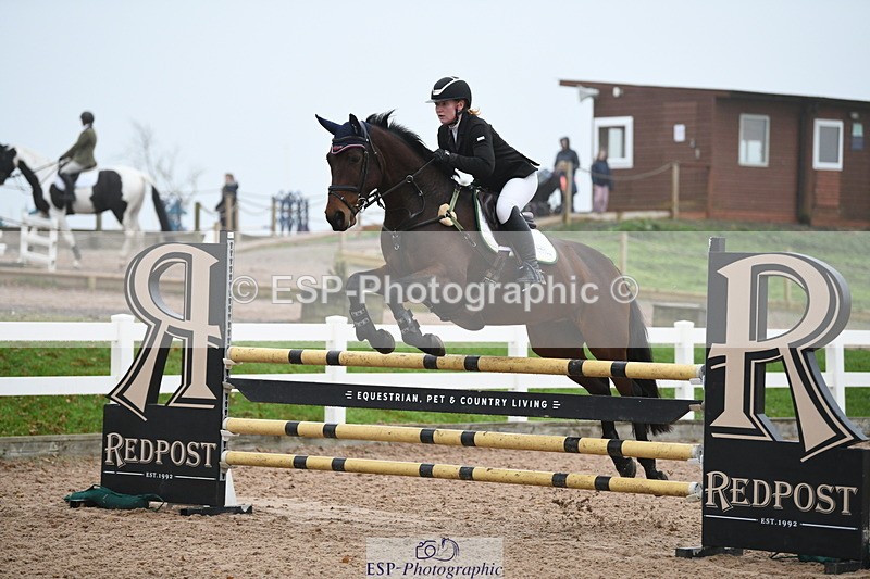 241103A-104300-07549 - SUN Cls 21 Snr Newcomers and 1.10m Open