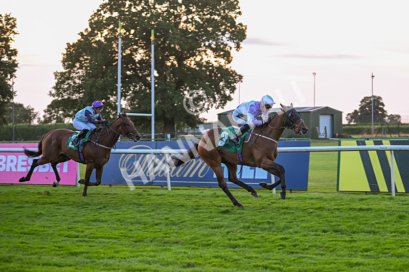 160824-Race 7-Utilis-9952 - Race 7