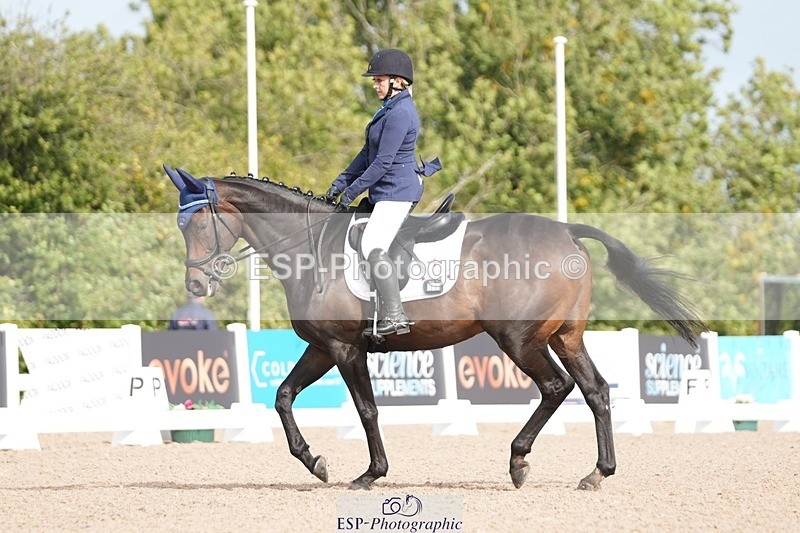 250906-103448-01261 - 033-Caroline.HeardNever.Wait