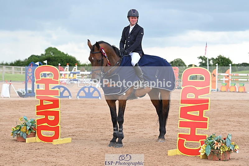 230721A-114023-05711 - Cls 6, 2 Star Medium 1.35m