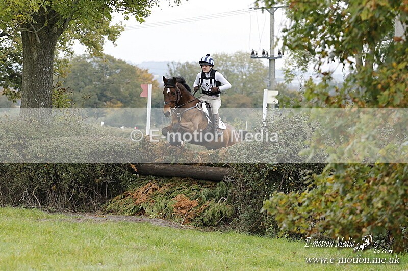 WWHT 181020 WWHT 181020 1656 - WWEC Open (1.00m)  18/10/20